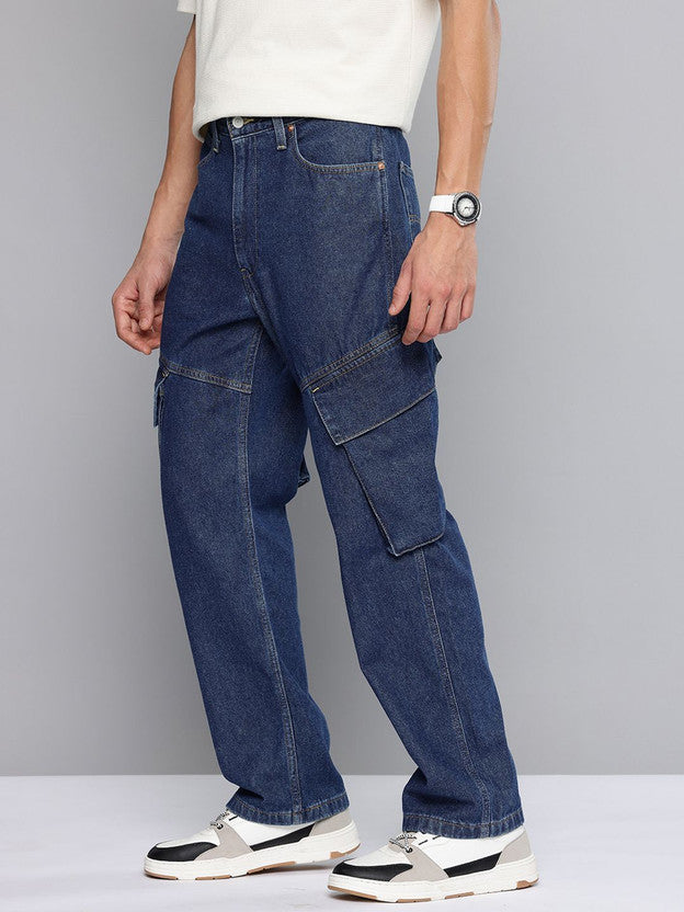 Men Straight Fit Mid Rise Blue Jeans